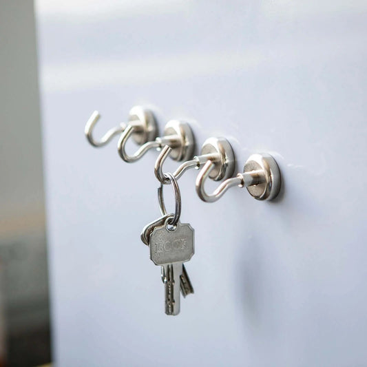Strong Magnetic Hooks